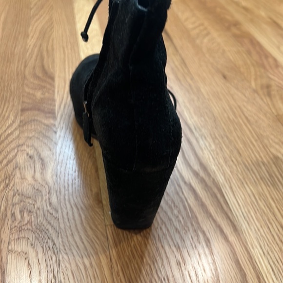 Eileen Fisher suede boots, size 8.5 - Picture 3 of 3